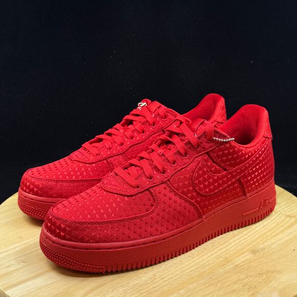 Men\'s Size 10 Nike Air Force 1 Low Valentine’s Day 2026 Red IB6836-600 main image 5
